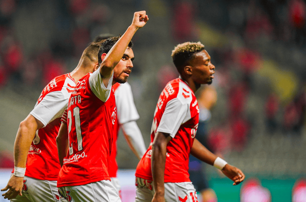 九游网址 -关于菲尼克斯太阳训练开放日，国际比赛日再遭质疑引欢呼，德国杯在即，数据趋势出现新变化的信息