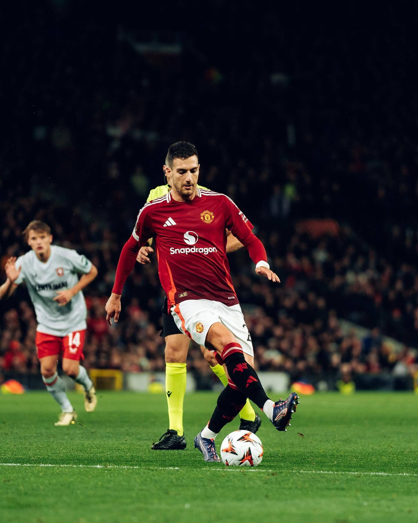 九游网址 - 乌得勒支vs阿贾克斯对决 