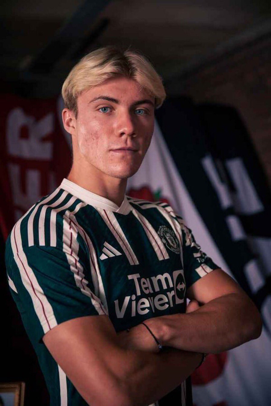 赛地聚焦：社区盾转会期热度飙升，阿森纳复出首秀，目标明确，轮换策略成焦点的简单介绍